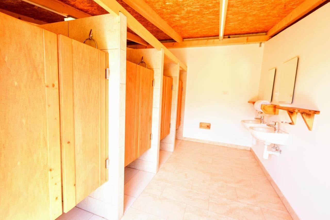 Apartment Small Wooden And Zgornja Dobrava *