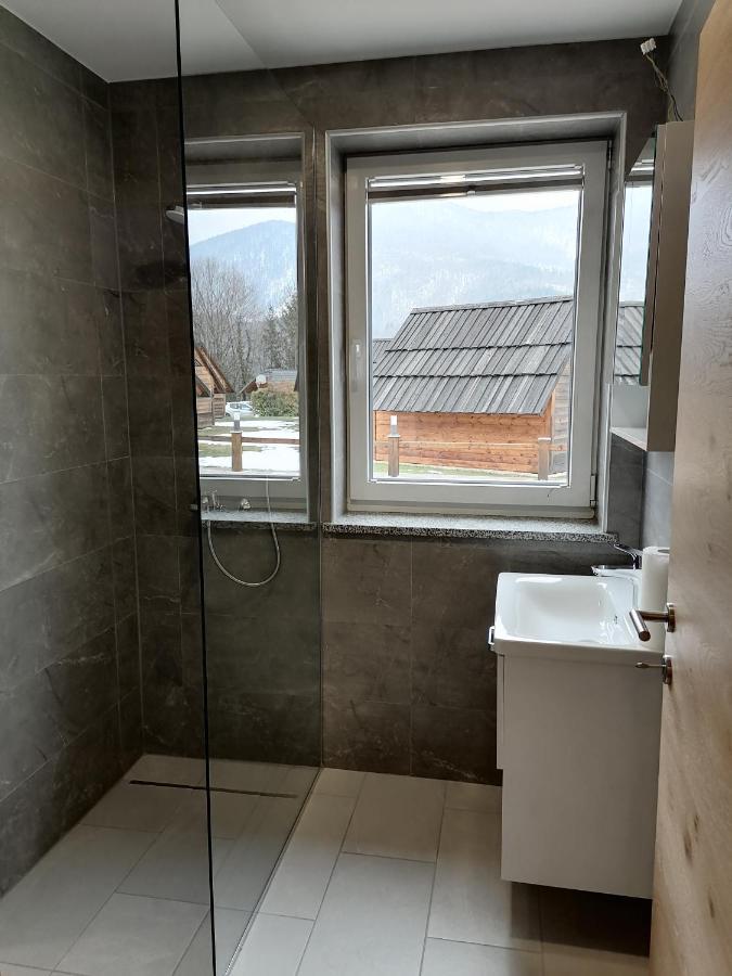 Small Wooden And Zgornja Dobrava Apartment